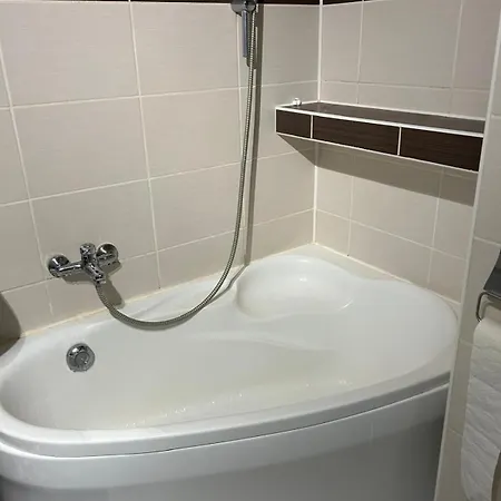 Apartment Your 16 With Parking